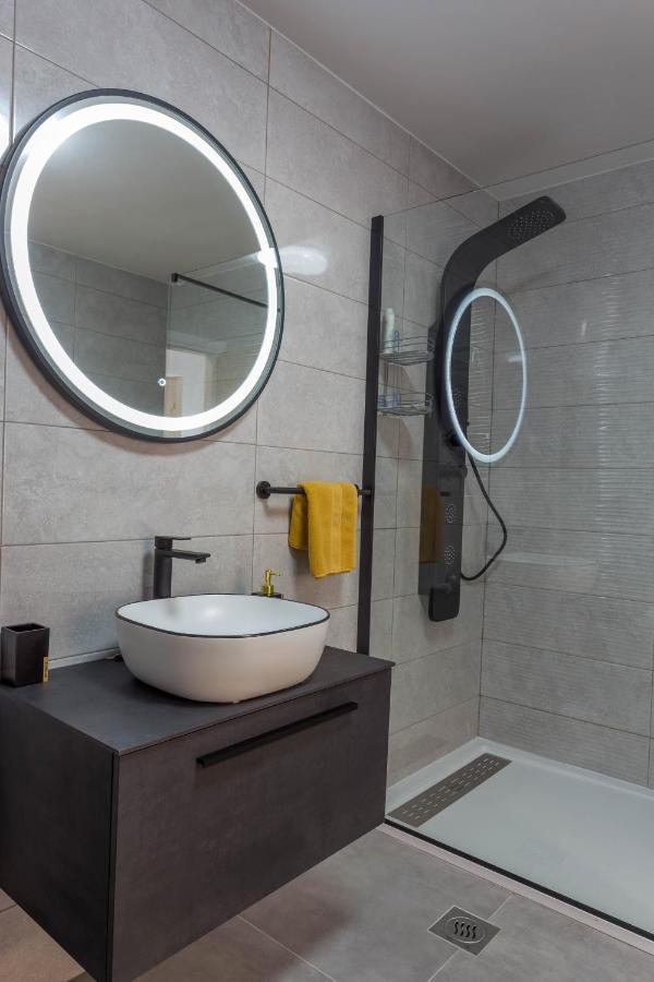 חוואר Deluxe Dreamy Room In The Center Of Hvar With Sea View מראה חיצוני תמונה