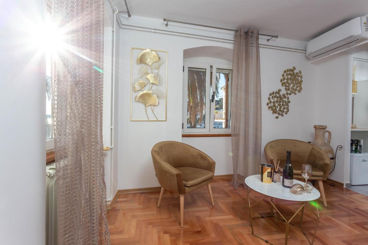 חוואר Deluxe Dreamy Room In The Center Of Hvar With Sea View מראה חיצוני תמונה